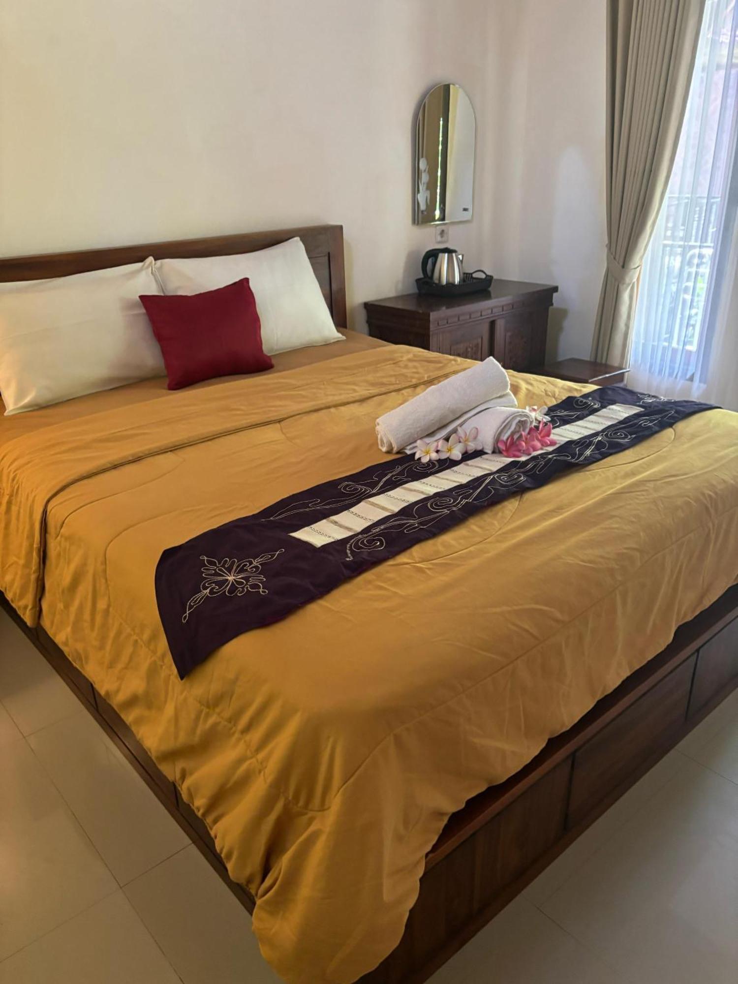Kubu Artha Bungalow Nusa Penida Ped Buitenkant foto