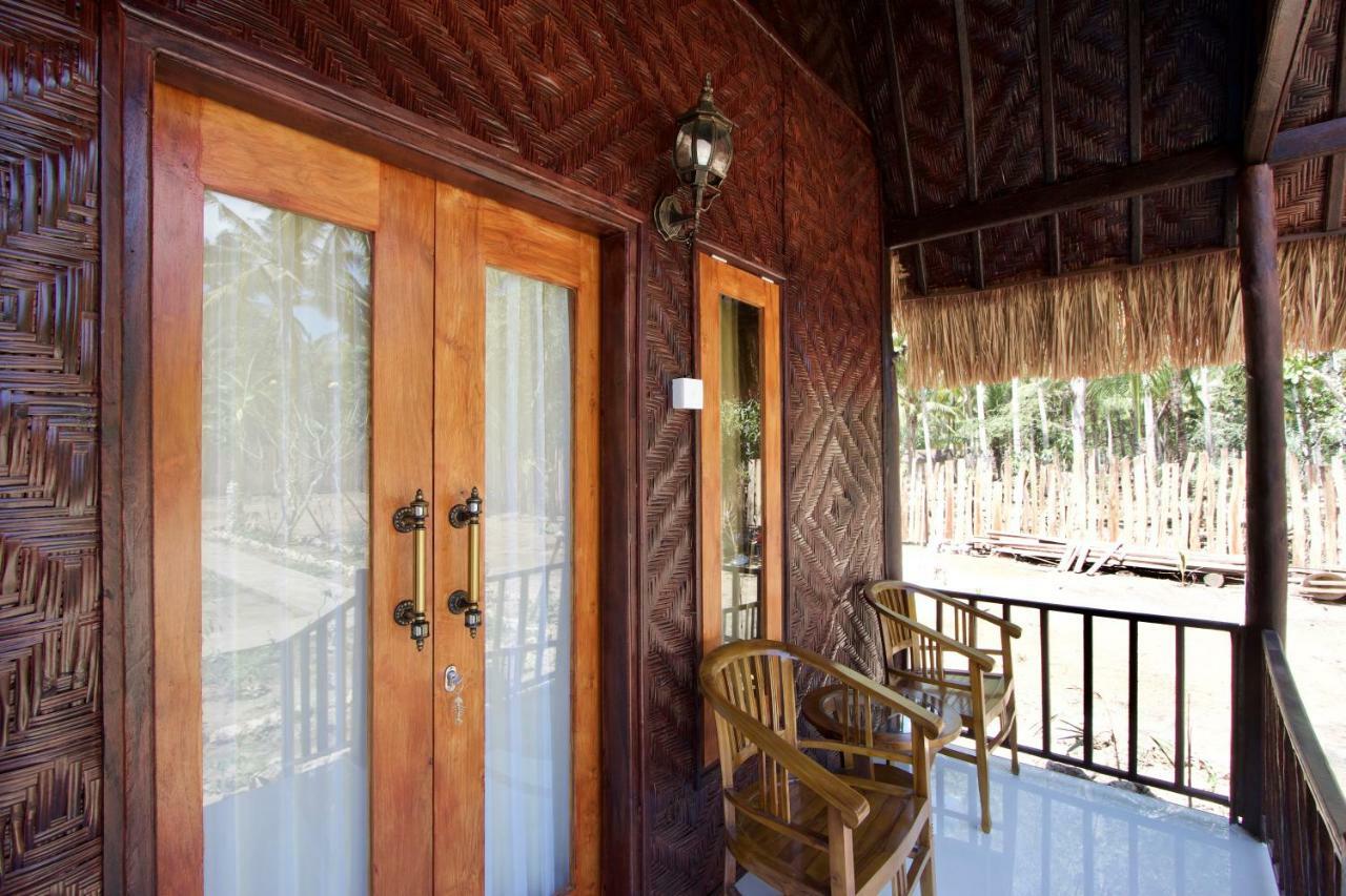 Kubu Artha Bungalow Nusa Penida Ped Buitenkant foto