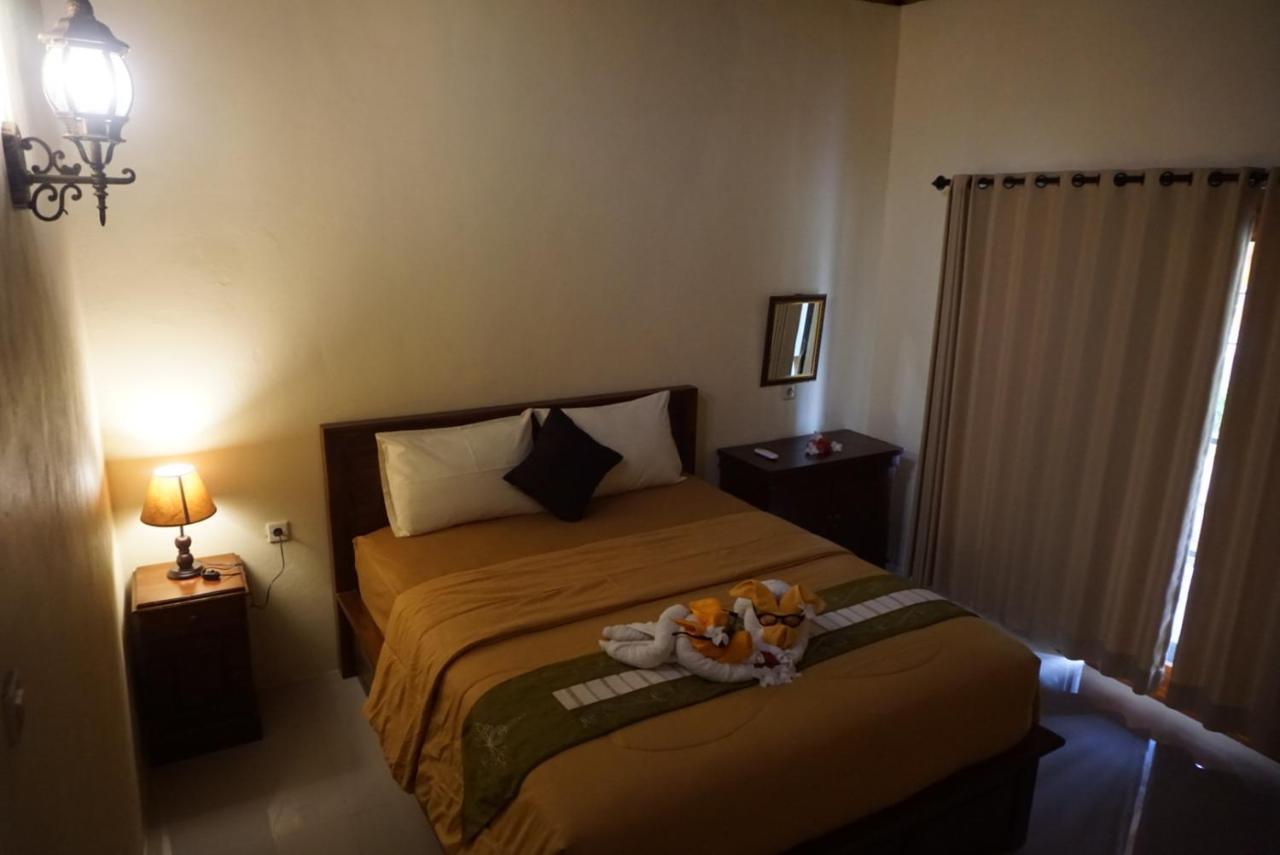 Kubu Artha Bungalow Nusa Penida Ped Buitenkant foto